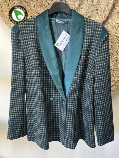 BLAZER TERCIOPELO - Almacenes Antonio Guerrero