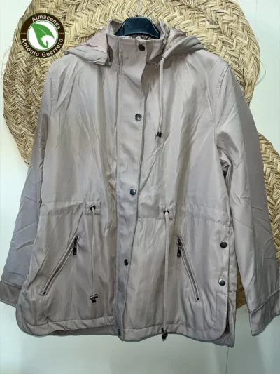 PARKA MUJER ACOLCHADA - Almacenes Antonio Guerrero